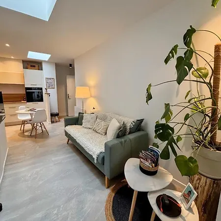 Elegant Urbain Avec Parking : Explorez La A Pied! 아파트 *